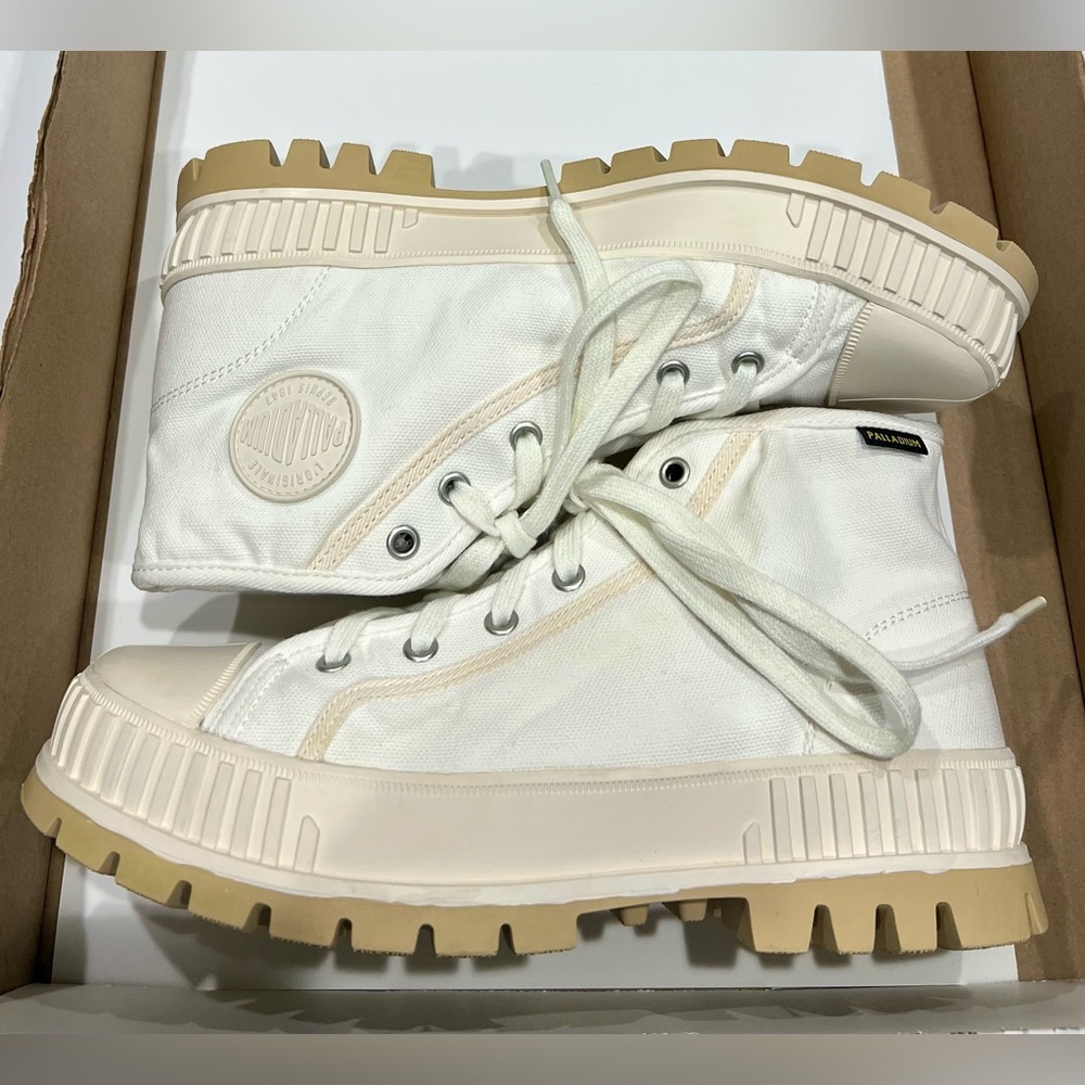 Palladium Cream High-Top Boots